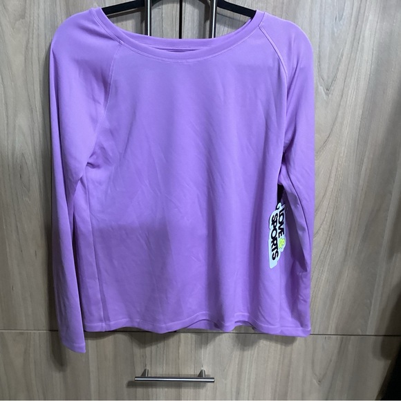 NWT lavender sport top - Picture 1 of 3